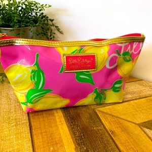 Lilly Pulitzer pouch